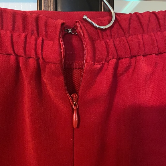 Red pencil skirt - Picture 5 of 5